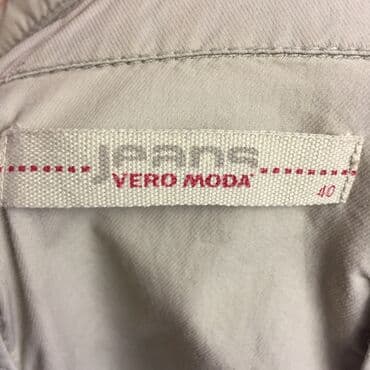prsluci zenski: Tanka jaknica VERO MODA, vel. 40. Bez ikakvih ostecenja — 4