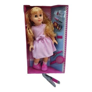 Lutka sa dodacima
Visina 47 cm
Cena 3290 din