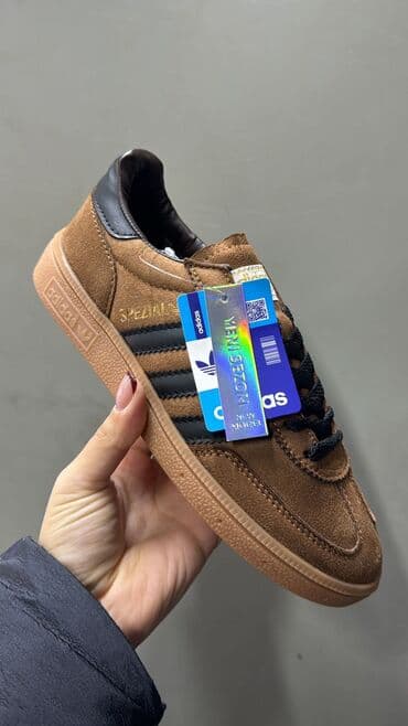 ges patike zenske: Adidas, 40 — 5