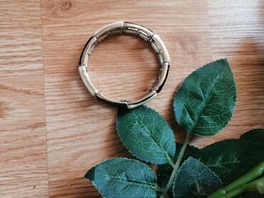 crna subara: Bracelets — 3