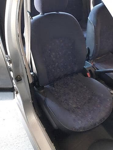 SUVOZAČEVO SEDISTE ZA PEUGEOT 206 | Suvozačevo sediste za peugeot na lalafo.rs SUVOZAČEVO SEDISTE ZA PEUGEOT 206 | Suvozačevo sediste za peugeot