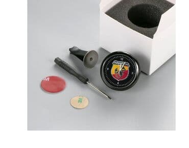 sipeta cacak gume: Sat za automobil - ABARTH Sat sa logom ABARTH-a. Izuzetno lep detalj — 3