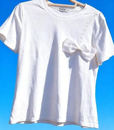 Women's T-shirts and tops: Ženska garderoba – set majica i bluza - Bela pamučna majica sa — 1