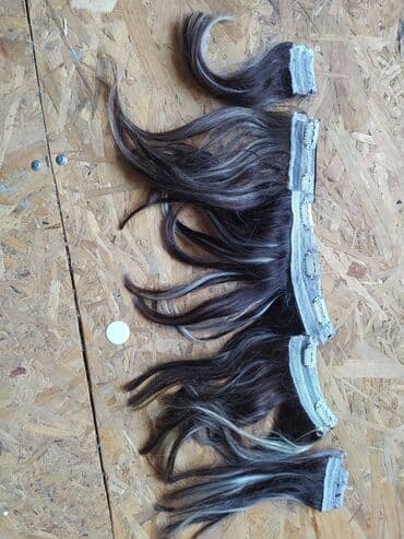 Sweatpants: Prodajem prirodnu kosu,set klipsi . set sadrži ;dva puta po jednu — 6