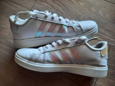 mokasine u boji: Adidas, Size - 36 — 1