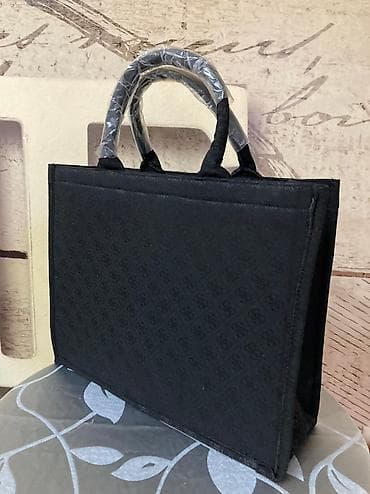 mona tašne nova kolekcija: Nova velika Guess torba dimenzije 45x35 cm — 4