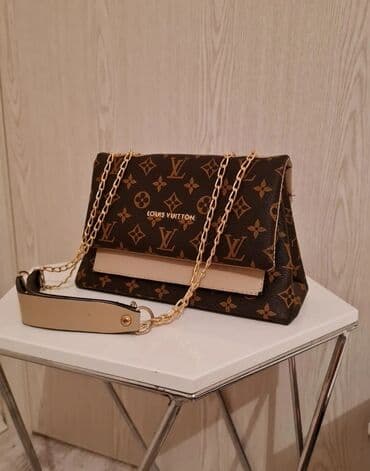 torba liebeskind berlin: Elegantna torbica, Louis Vuitton, Materijal: Veštačka koža — 1