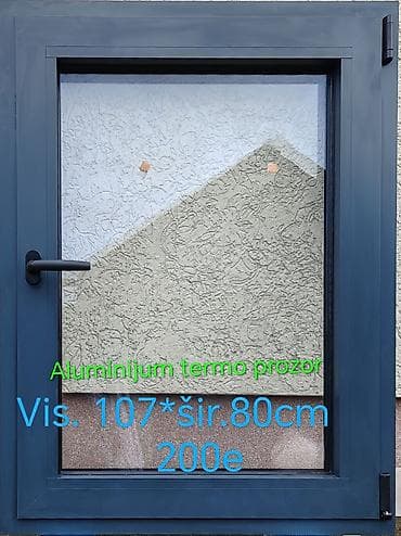 Aluminijum termo prozor - Dimenzije: visina 107 cm × širina 80 cm -