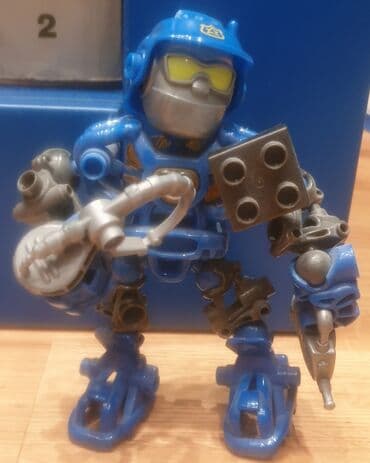 robot na daljinski dexy co: Mega bloks kocke. Robot veliki
Prakticno nov — 3