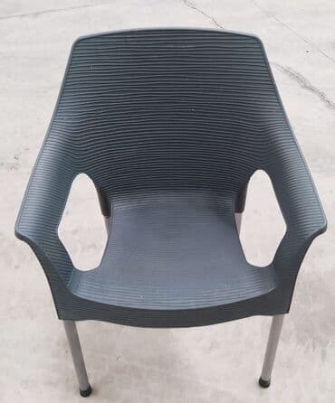 metalne baštenske stolice: Nove
Bastanske stolice
Metal - plastika
2600 din po kom — 2