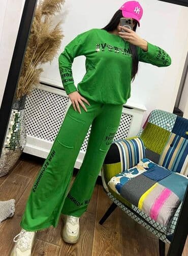 umbrella iore pro: New Tracksuit S•M•L•XL 
2800din Super PROMO Cena ! — 3