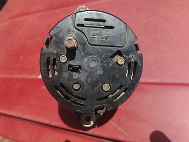 hladnjak lada niva: Alternator Lada 21214 i Niva -14V 80A. Polovno, ocuvano. Skinuto sa — 9