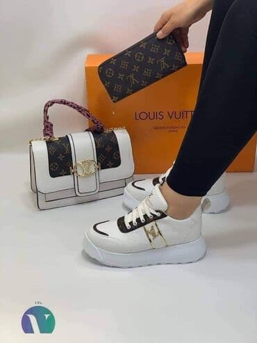 laguna rokovnik: Patike77 e Torbe 70 e uplata avansa na racun rok isporuke do 7 dana — 3