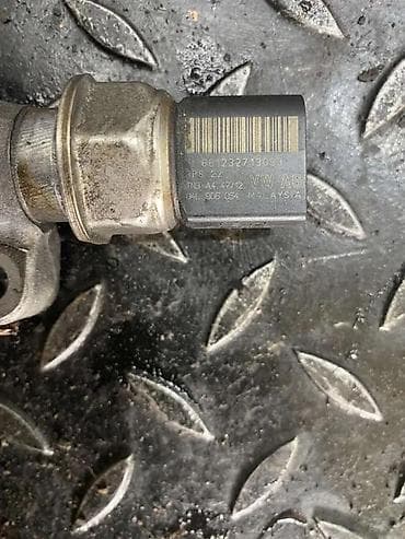 o r s: AUDI VW DELOVI MAGISTRALA GORIVA REJL 04L089B | audi vw delovi — 1