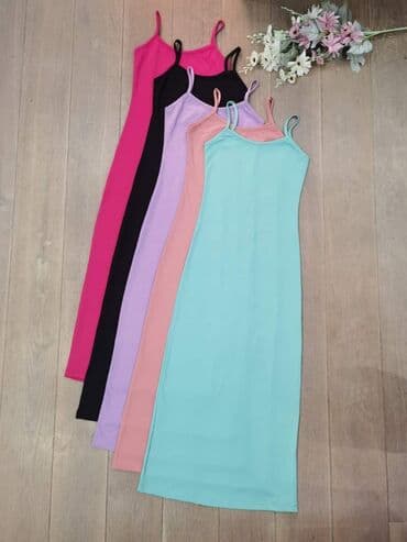 haljine u gloknu: Haljina 1900din
Duzina 140 cm — 4