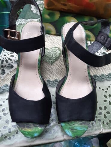 canda c a: Sandals, 40 — 4
