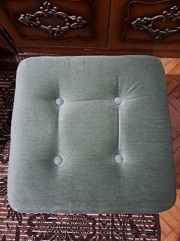 komode za odlaganje: Tabure-takođe u odličnom stanju, bez oštećenja mebla, točkići — 9