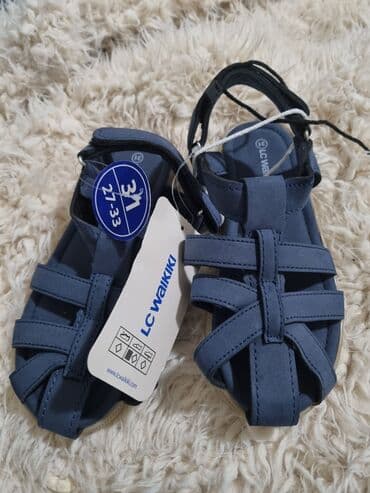 tech fleece za devojcice: Sandals, Lc Waikiki, Size - 31 — 1