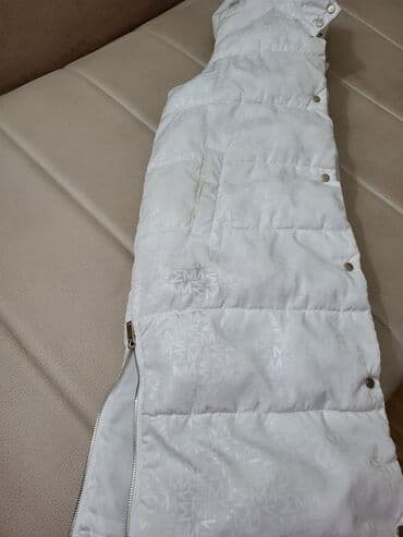 mona.rs kaputi: Prsluk, 36 — 3