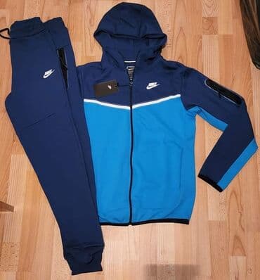 nike tech fleece trenerke komplet: Top Ponuda . NIKE TECH FLEECE TRENERKE Cena 4400 dinara Veličine S M — 11