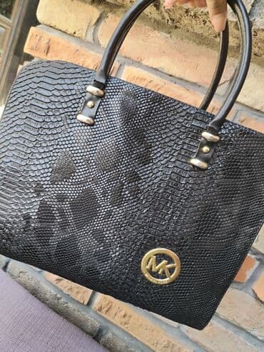 bluze c a: MK torba
37*30 — 2