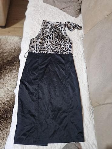 waikiki kaputi zene: Set ženskih haljina i tunika. U ponudi su 4 komada ženske garderobe — 6