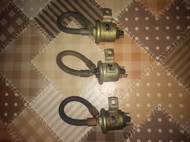 polovne letnje gume 215 55 r16: Elektro vakumski ventil sa gumenim crevom lada 2107 riva,2104 karavan — 5