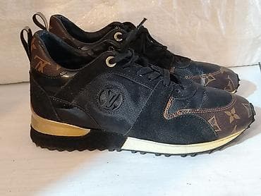 Zenske patike Louis Vuitton Run Away broj 40 Odlicno stanje Broj 40 na lalafo.rs Zenske patike Louis Vuitton Run Away broj 40 Odlicno stanje Broj 40