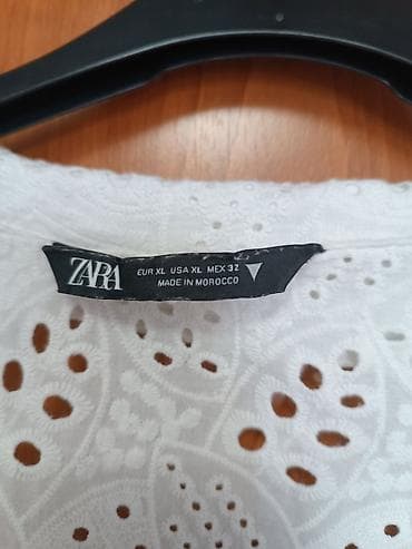 pull and bear majice: ZARA bela košulja od pamučne čipke (broderie anglaise) - Brend: ZARA — 2