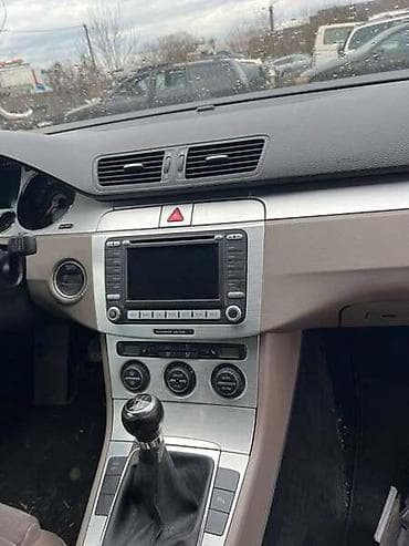 auto car for sale near me: MULTIMEDIA/RADIO ZA VOLKSWAGEN PASSAT B6 | Multimedia za VW Passat — 1