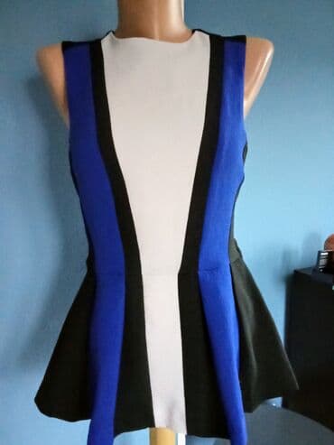 minđuše sa biserima: H&M XS (EU 34), bоја - Tamnoplava, Koktel, klub, Top (bez rukava) — 1