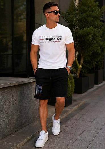 ski odeca: Muski pamucni kompleti,bruseni pamuk
Vel.M,L,XL,2XL
Cena 1900 din.👔 — 2