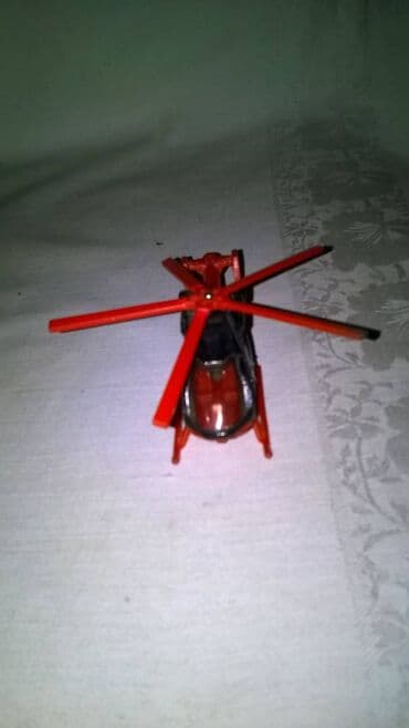 trotinet za devojcice: Matchbox helikopter Airblade 9 cm.Thailand,ocuvan — 2