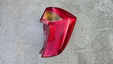 "t nkladeuc" 2220 or 2220.9: DESNO STOP SVETLO STOP LAMPA ZA KIA PICANTO OD 2011. DO 2017. GOD. | — 2