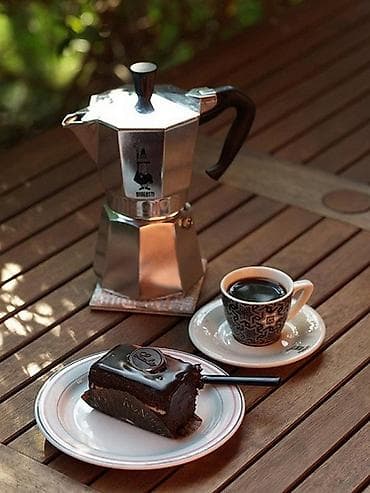 posude za ulje i sirce: BIALETTI za Espresso kafu ITALY 3 PUTA JAČA kafa-Italy, POVOLJNA — 1
