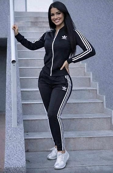 Gornji i donji deo: ŽENSKE KOMPLET TRENERKE Materijal: MOKRA LIKRA Veličine Bordo xl 2xl — 2