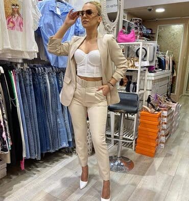 ramax beograd: Komplet: 
Vel: 36-46
Uvoz Turska
Dostupan i u crnoj boji🌹 — 2