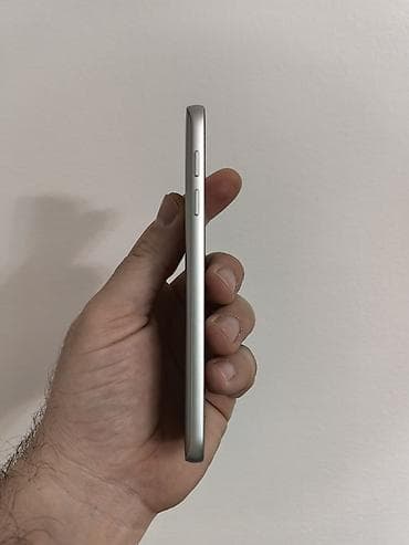 samsung j 1: Samsung S7 sivi otključan za sve mreže. Dobro očuvan i potpuno — 3