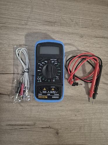 Digitalni multimetar ANENG AN8205C sa LCD ekranom i pozadinskim