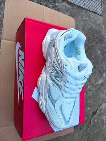 Patike: NB 9060
A klasa
36-46
 4500 din
SO — 7