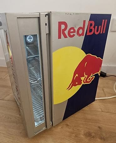 polovni mini frizideri: Kompresorski frizider RED BULL 220V Ispravan kompresorski frizider — 5