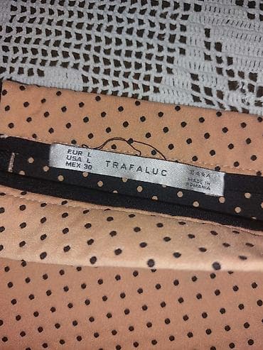 Suknje: ZARA MINIĆ Preslatka suknja iz Zara Trafaluc kolekcije. Veličina L 95% — 3