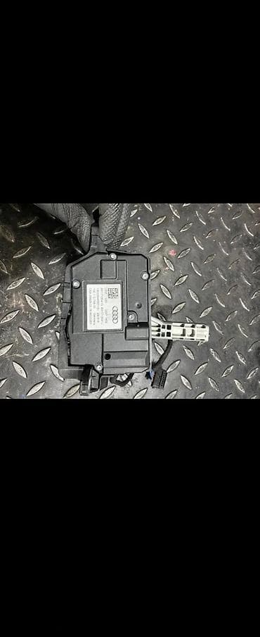 lovato prekidac za plin: AUDI A4 B9 A5 BIRAC BRZINA 8W1713041G | Audi vagen delovi ZEMUN — 2