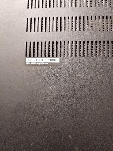 reserved l: Neispravan laptop za delove. Karakteristike i neispravnosti su na — 4