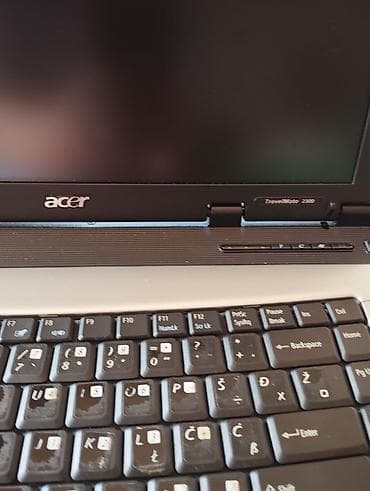 Gateway: Acer TravelMate 2300 serija – prenosni računar sa slika. Nema punjac — 3