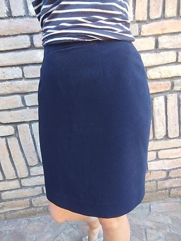 pull and bear dzemperi: Elegantna tamnoplava suknja – model olovka - Veličina: M - Mere — 4