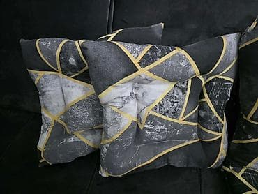 da li je trambolina dobra za decu: Jastuci za stolice. Sedište i naslon. Vise boja i dizajna. Sve modeli — 9