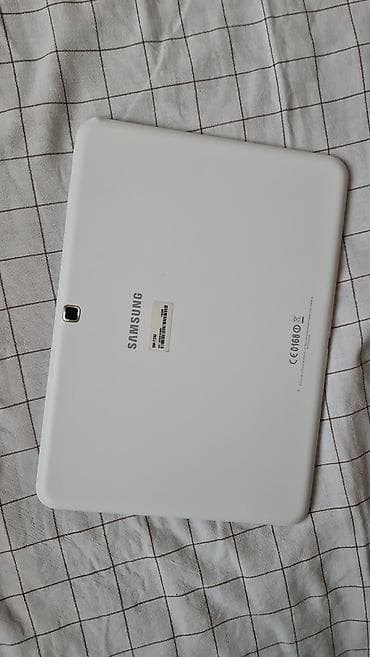 playstation 1 igre: Samsung Galaxy Tab 4 10.1 (SM‑T530) – beli - Ekran: 10.1" TFT — 5