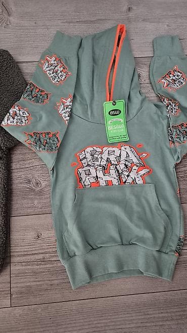 Dečji duks sa kapuljačom – BSIW Kids Club - Model: grafički print