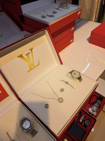 srebrni komplet nakita: Markirani setovi 6800 din slanje svakog utorka — 8